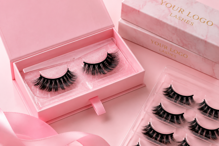 Mixed style lash orders and bulk single-style orders for wholesale buyers